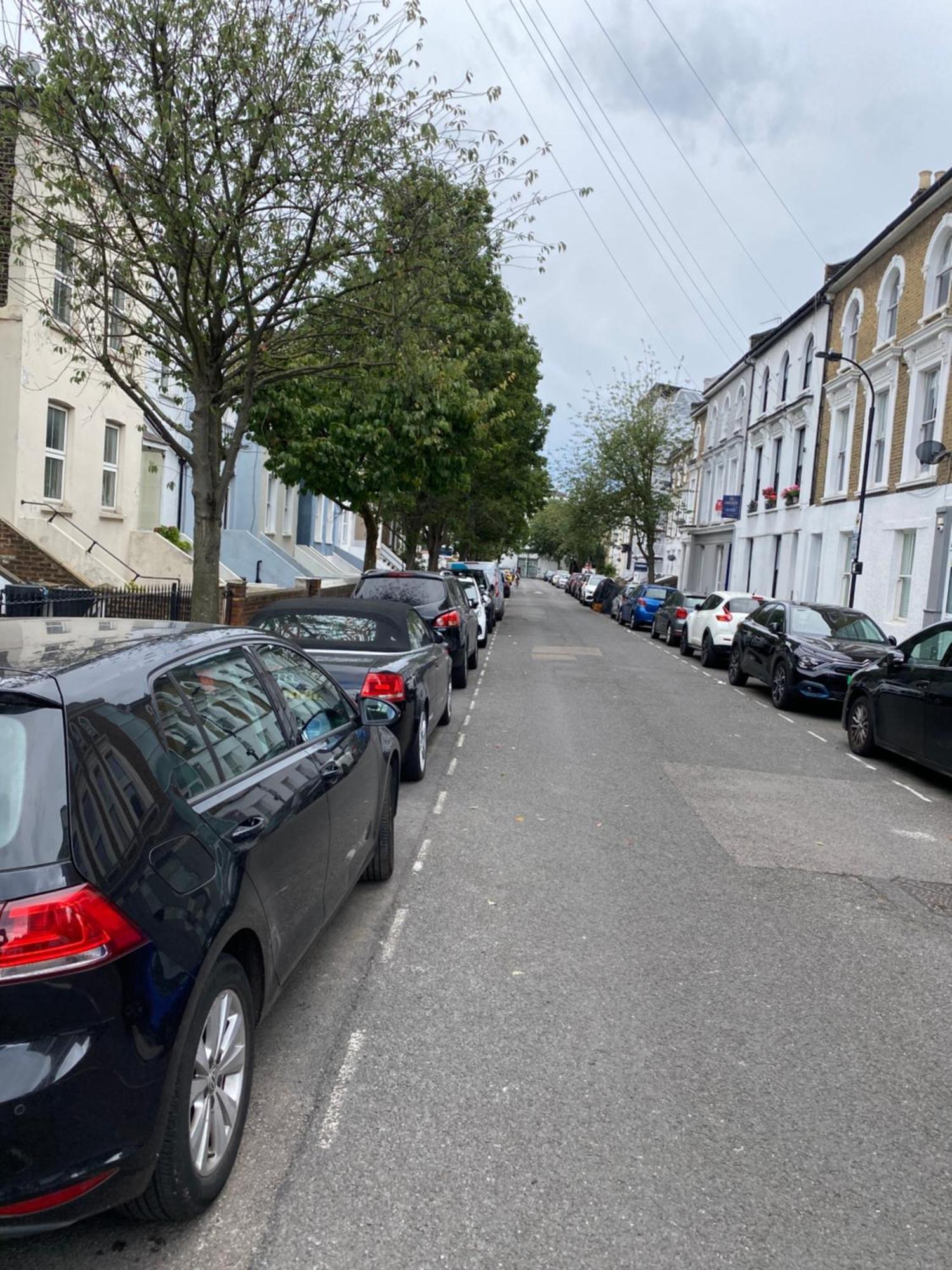 Flat Next To Westfield Shopping Centre * Londra