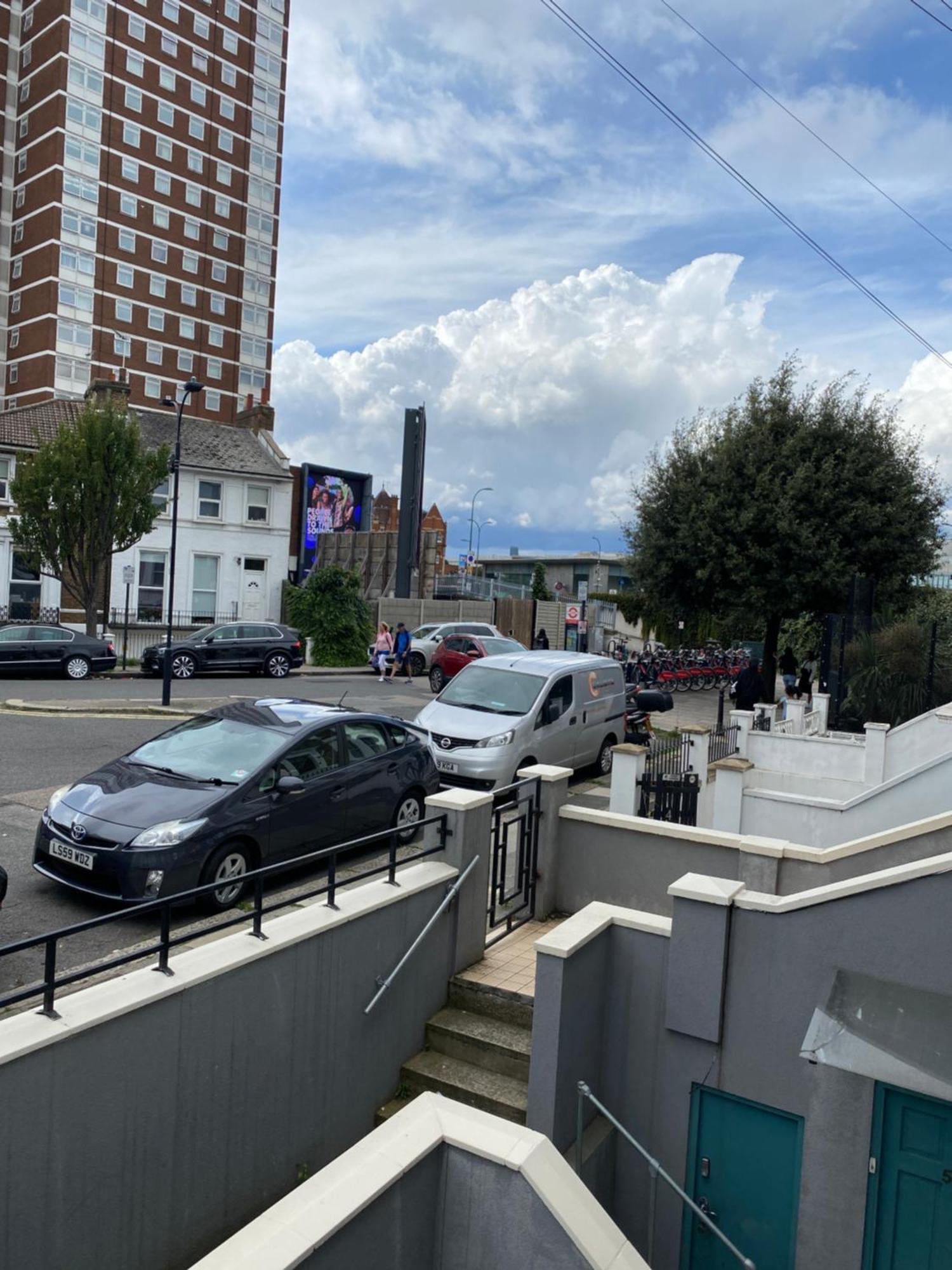 Appartamento Flat Next To Westfield Shopping Centre Londra